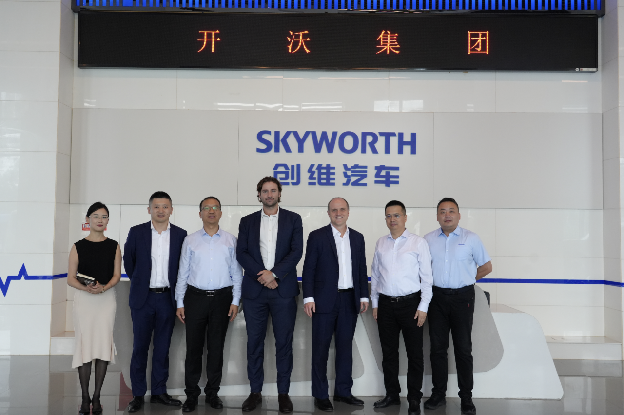 Генеральний консул Австралії в Шанхаї відвідує SKYWELL Group, щоб спільно вивчити глобальний розвиток транспортних засобів на новій енергії